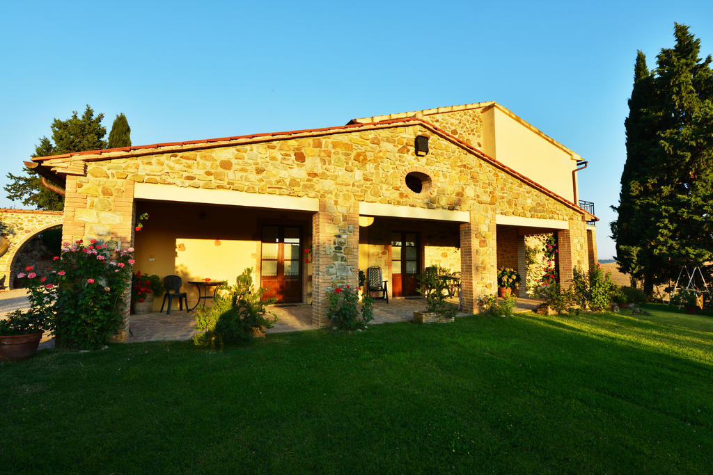 Agriturismo Podere Micitto Usi Экстерьер фото