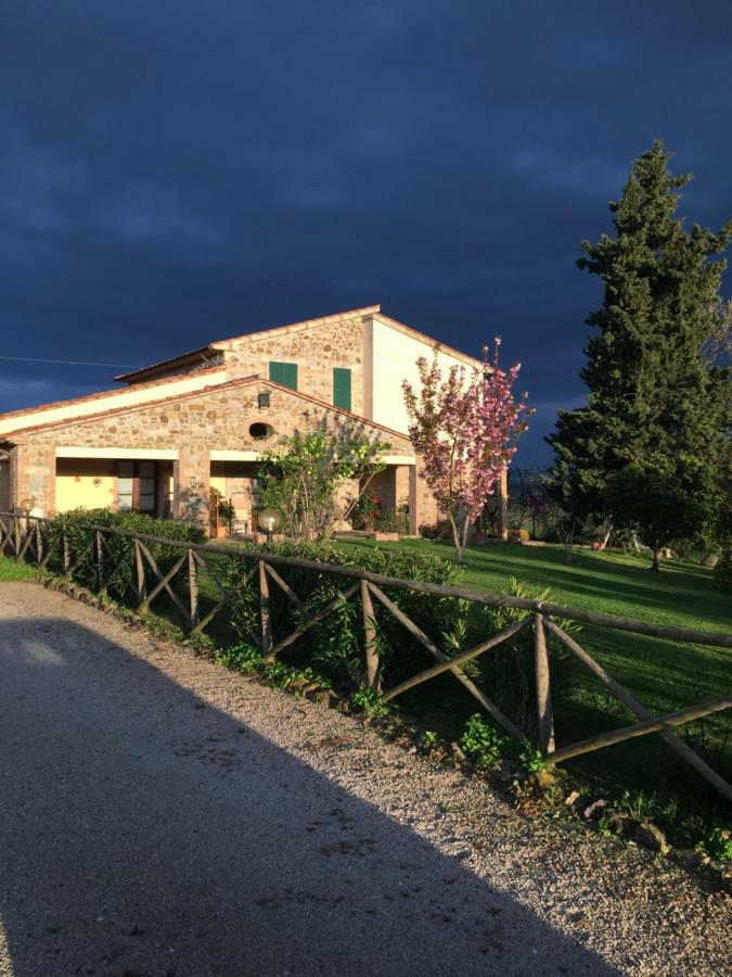 Agriturismo Podere Micitto Usi Экстерьер фото